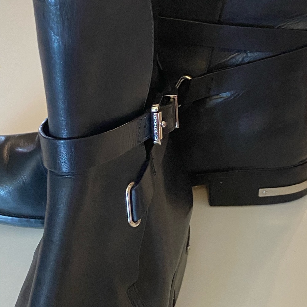 Black boots Michael Kors size 8 1/2